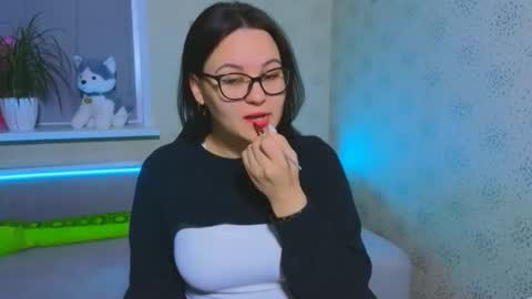Snapshot of esterplayful chatting on 12-02-25, 08:08 EsterPlayful online show from 12-02-25, 08:08