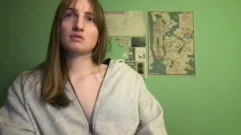 Esther Grey online show from 02-07-25, 01:47