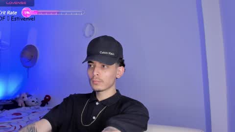 Snapshot of estivenvel chatting on 03-10-25, 06:01 estivenvel online show from 03-10-25, 06:01