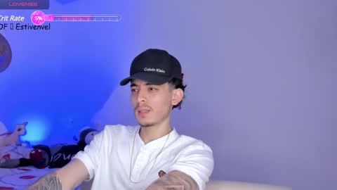 Snapshot of estivenvel chatting on 03-11-25, 03:23 estivenvel online show from 03-11-25, 03:23