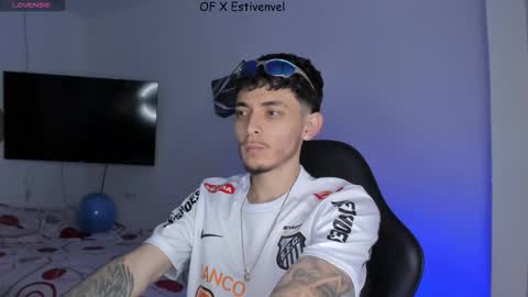 Snapshot of estivenvel chatting on 10-01-25, 02:45 estivenvel online show from 10-01-25, 02:45