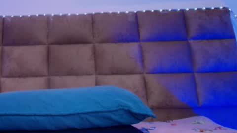 Snapshot of estrella_hanks_ chatting on 10-02-25, 11:50 Estrella online show from 10-02-25, 11:50