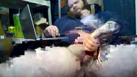 esuldlu online show from 04-17-26, 08:01