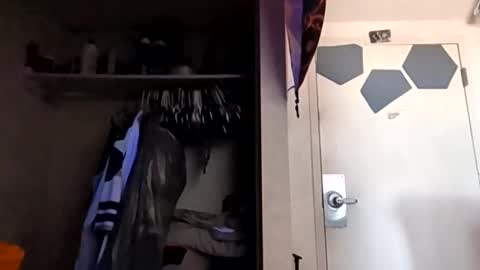 et528007 online show from 04-15-26, 10:21