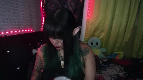 Snapshot of eta_carinae6 chatting on 02-08-26, 02:15 eta_carinae6 online show from 02-08-26, 02:15