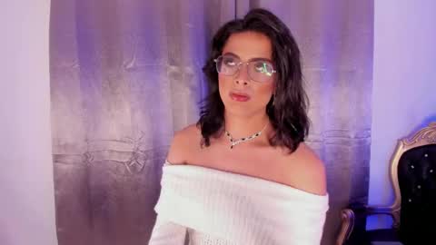 Snapshot of eterea_blow chatting on 03-11-25, 08:41 Eterea online show from 03-11-25, 08:41