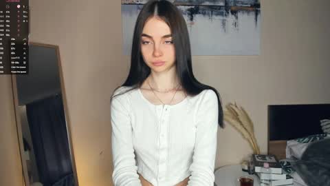 Snapshot of eternity_is_endless chatting on 06-07-26, 07:34 Mary online show from 06-07-26, 07:34