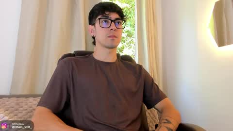 etham_wolf1 online show from 05-09-26, 12:43