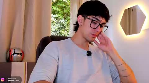 Snapshot of etham_wolf1 chatting on 07-16-26, 05:52 etham_wolf1 online show from 07-16-26, 05:52