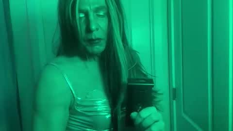 Snapshot of ethan_astrid chatting on 05-16-26, 07:56 Bustedpussy online show from 05-16-26, 07:56