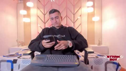 Ethan online show from 02-19-26, 08:38