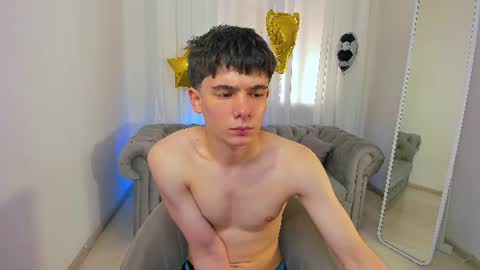 Snapshot of ethan_crowe chatting on 06-28-26, 03:29 Ethan online show from 06-28-26, 03:29