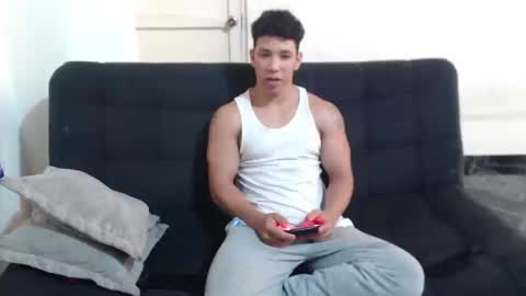 Snapshot of ethan_noir chatting on 09-12-25, 04:40 Ethan Noir online show from 09-12-25, 04:40