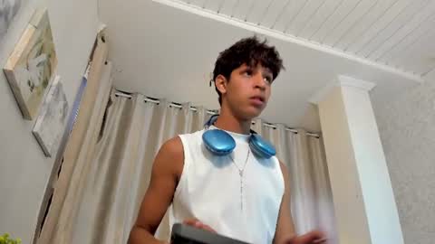 Ethan online show from 07-05-26, 10:06