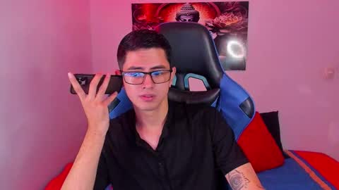 Snapshot of ethan_sai01 chatting on 11-21-25, 01:54 ETHAN SAI online show from 11-21-25, 01:54