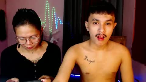 Snapshot of ethan_uwuxx chatting on 12-08-24, 05:01 DAVE online show from 12-08-24, 05:01