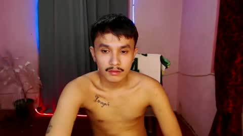 Snapshot of ethan_uwuxx chatting on 02-10-25, 07:49 DAVE online show from 02-10-25, 07:49