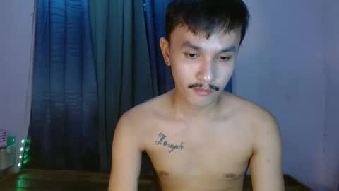 Snapshot of ethan_uwuxx chatting on 02-17-25, 08:58 DAVE online show from 02-17-25, 08:58