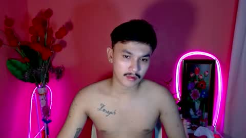 Snapshot of ethan_uwuxx chatting on 09-12-25, 01:44 DAVE online show from 09-12-25, 01:44