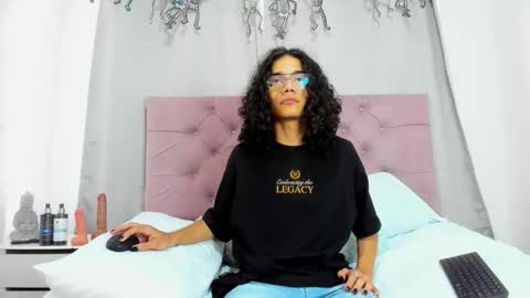 ethanblackwoodd online show from 12-19-25, 08:05