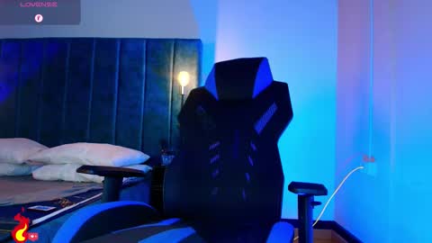 ethanconnor_ online show from 10-26-25, 02:45