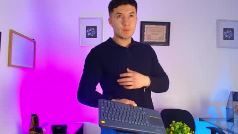 ethanconnor_ online show from 04-04-26, 12:57