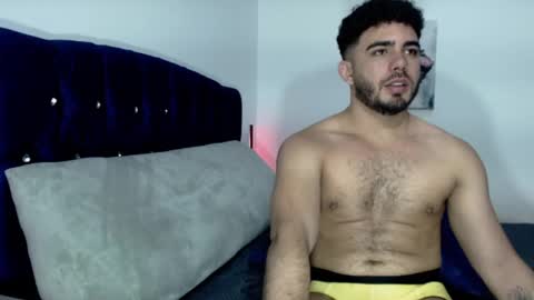 Snapshot of ethanhairy chatting on 02-22-25, 06:41 Ethan online show from 02-22-25, 06:41