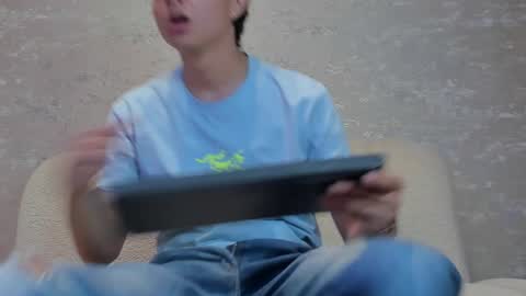 Snapshot of ethanlowell chatting on 03-08-25, 08:46 ethanlowell online show from 03-08-25, 08:46