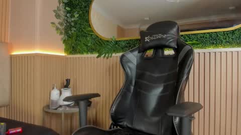 ethanlowell online show from 02-05-26, 05:12