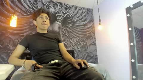 ETHAN online show from 10-21-25, 04:19