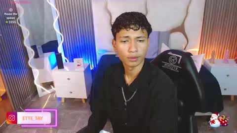 ette online show from 11-18-25, 03:34