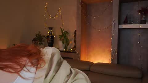 Snapshot of eugenecristino chatting on 11-14-25, 12:04 Lillie here and its my first day online show from 11-14-25, 12:04