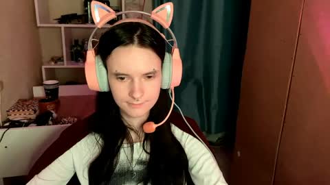 Kate online show from 06-04-26, 05:57