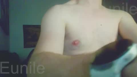 eunile online show from 12-21-25, 02:08