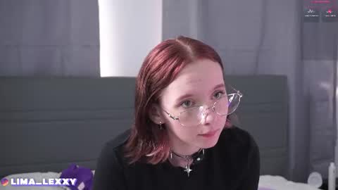 Snapshot of euphoria_girls chatting on 06-21-26, 12:24 check about me online show from 06-21-26, 12:24