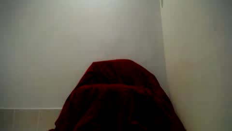 Snapshot of eurobullmuscle chatting on 10-20-25, 04:35 euro bull online show from 10-20-25, 04:35