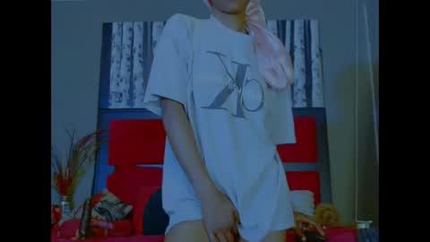 Snapshot of eva4him831 chatting on 10-16-25, 12:11 eva4him831 online show from 10-16-25, 12:11