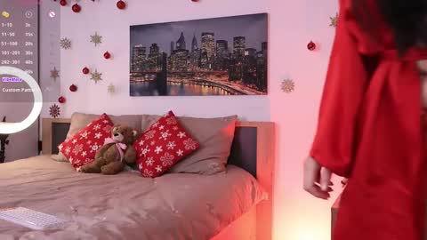 Eva online show from 12-17-25, 11:16