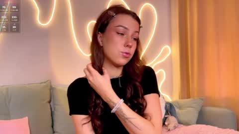 Snapshot of eva_collins_x chatting on 04-23-26, 03:08 Eva online show from 04-23-26, 03:08