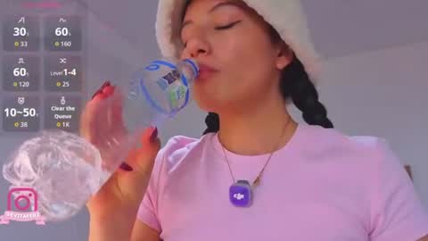 Snapshot of eva_depp_ chatting on 07-30-26, 04:17 Eva online show from 07-30-26, 04:17