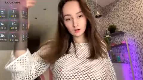 Snapshot of eva_elfis chatting on 10-11-25, 08:29 Eva online show from 10-11-25, 08:29