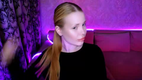 Snapshot of eva_ellis chatting on 07-20-26, 07:49 Eva online show from 07-20-26, 07:49