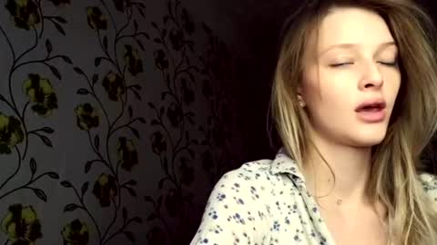 Evvie online show from 06-28-26, 02:01
