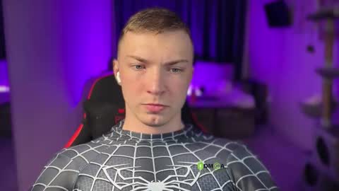 Eva and Iron online show from 02-12-26, 07:53