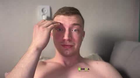 Eva and Iron online show from 02-18-26, 11:44