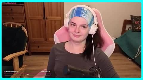 Gamer Katt online show from 09-30-25, 12:32