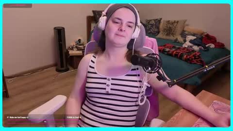 Snapshot of eva_katt chatting on 05-30-26, 01:19 Gamer Katt online show from 05-30-26, 01:19