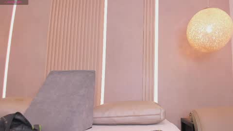 Eva online show from 03-30-26, 11:33