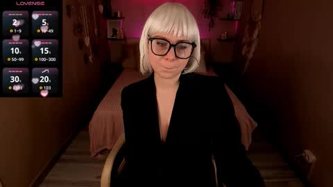 Eva online show from 03-09-26, 04:27