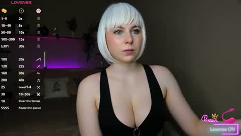 Snapshot of eva_lawrence chatting on 06-30-26, 02:18 Eva online show from 06-30-26, 02:18